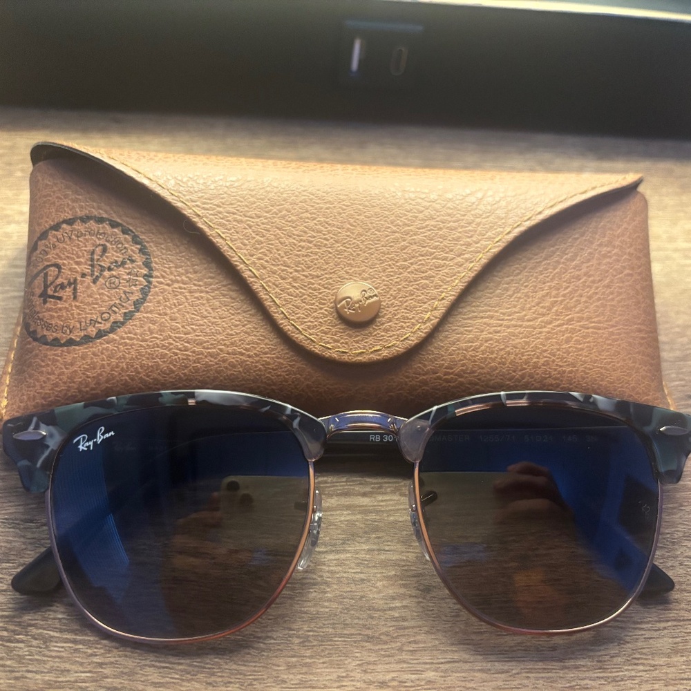 Ray-Ban RB3016 Clubmaster Square Sunglasses, Spotted Grey & Green/Grey Gradient,